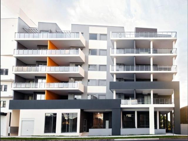 Elevate Your Lifestyle: Two Bedroom Apartment with Natural Light & Secure Access!