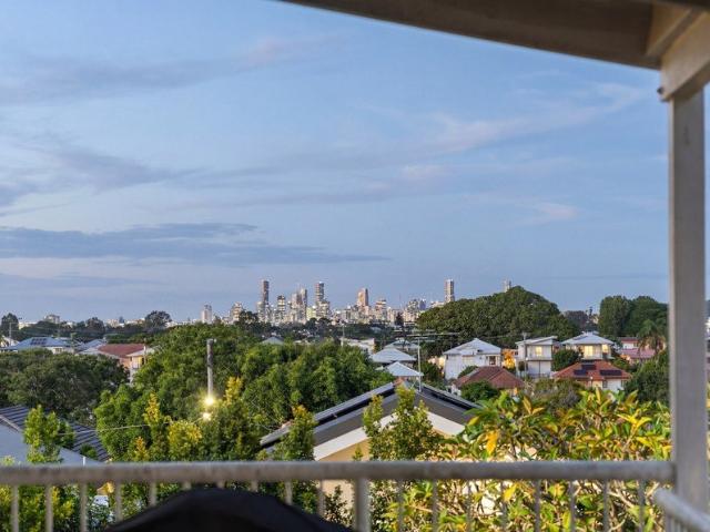 Elevated 607sqm with City Vistas: The Ultimate Wavell Heights Canvas