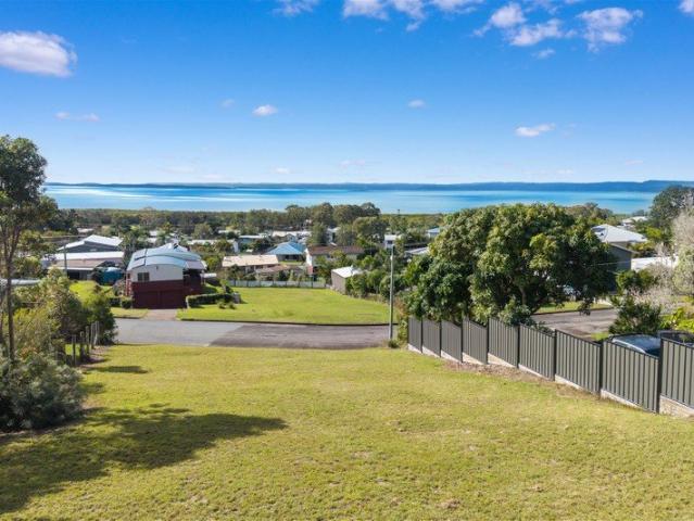 Elevated 802m² Block with Breathtaking Views to K'gari