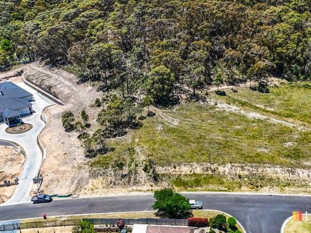 Elevated 1526 Square Metre Block