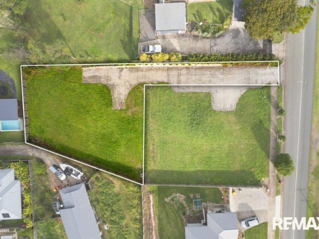 Elevated 1,133m2 Homesite with Views Adjoining 695m2 Block Also Available