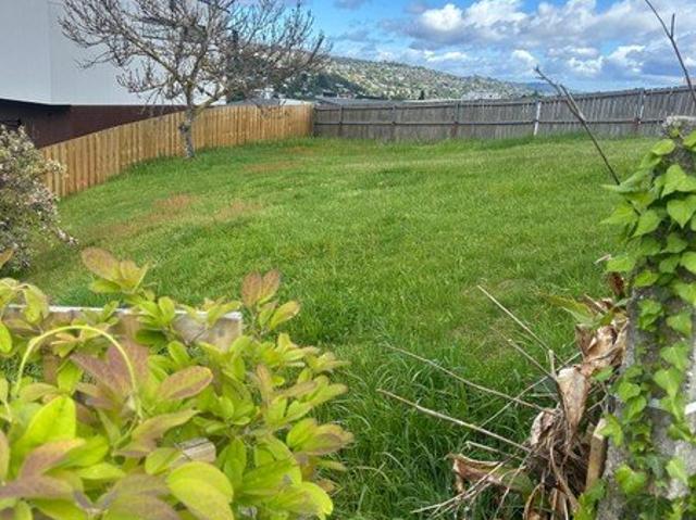 Elevated 395m² Homesite in Sought After South Launceston