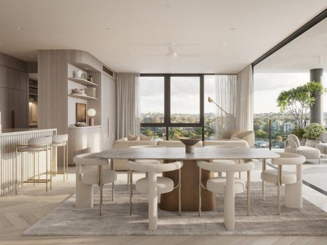 Elevated 3 Bedroom Residence with Panoramic Views
