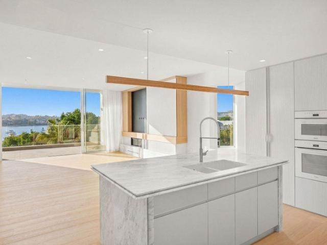 ELEVATED THREE BEDROOM LIVING WITH SWEEPING BALCONY VIEWS