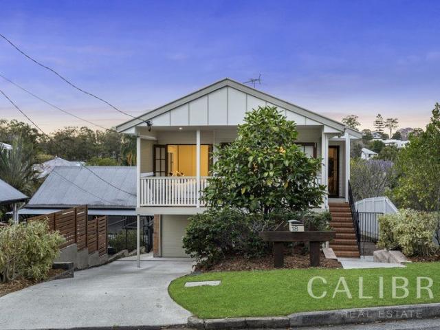 Elevated Toowong Living with Leafy Views and Lifestyle Appeal