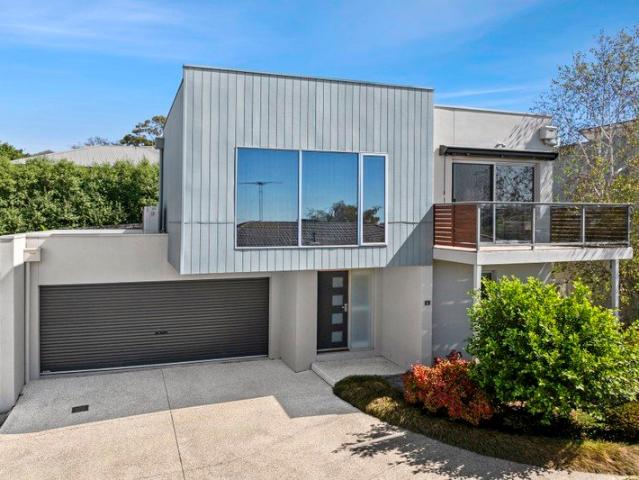 Elevated Townhouse with Views, Space & Lifestyle