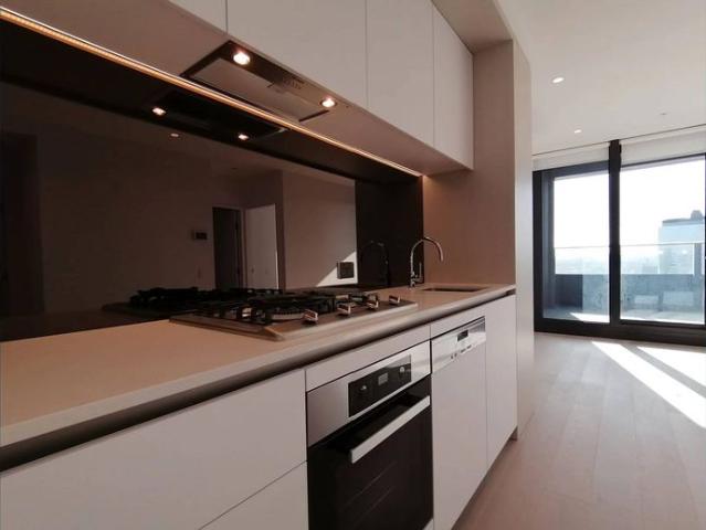 Elevated Urban Living | High Floor Two Bedroom with Breathtaking City Views