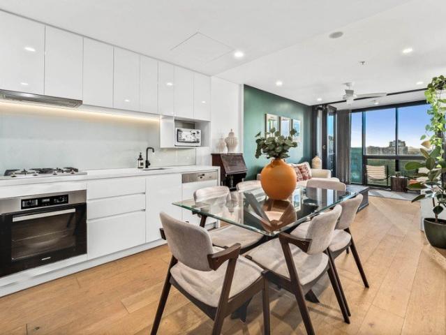 Elevated Urban Living with Sweeping Views from the 16th Floor!