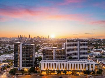 Elevated Urban Sanctuary Boasting Striking City Views In Coorparoo