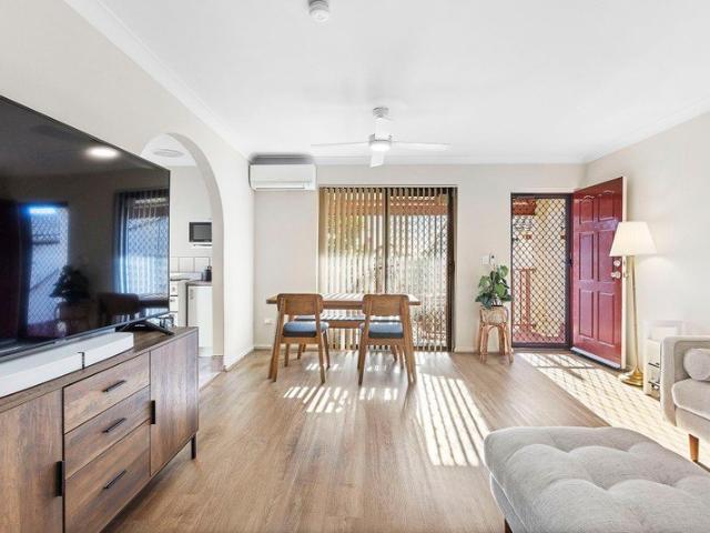 Elevated Villa Style Living with Leafy Views & Urban Convenience