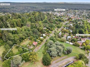 Elevated Wombat Hill Allotment Overlooking Daylesford's Iconic Landscape