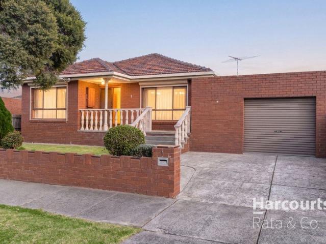 ELEVATED AND SPACIOUS FIRST TIME ON THE MARKET