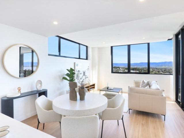 Elevated Apartment in the heart of Shellharbour City Centre
