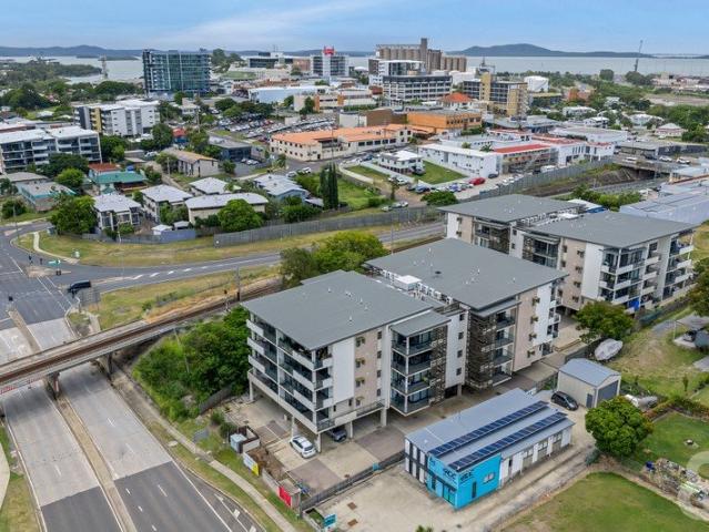 Elevated Apartment Living in the Heart of Gladstone Central