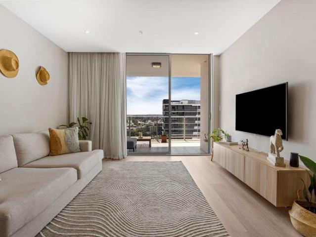 Elevated Apartment Living with Stunning Views