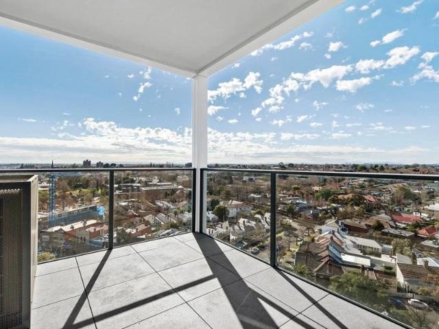 Elevated Armadale Living With Stunning Views