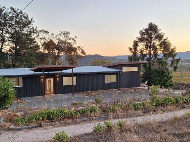 Elevated Ballandean Lifestyle 10 Acres, Stunning Views & a Beautifully Renovated Home