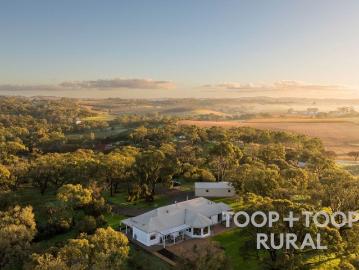 Elevated Barossa Lifestyle