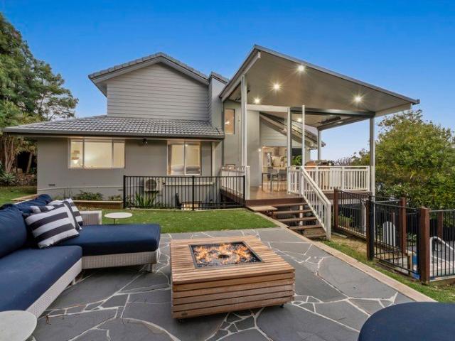 Elevated Benowa Living with Exceptional Family Space