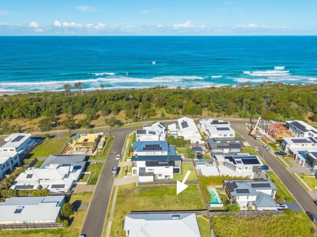 Elevated Beachside Block | Build Up and Enjoy Ocean and Mountain Views
