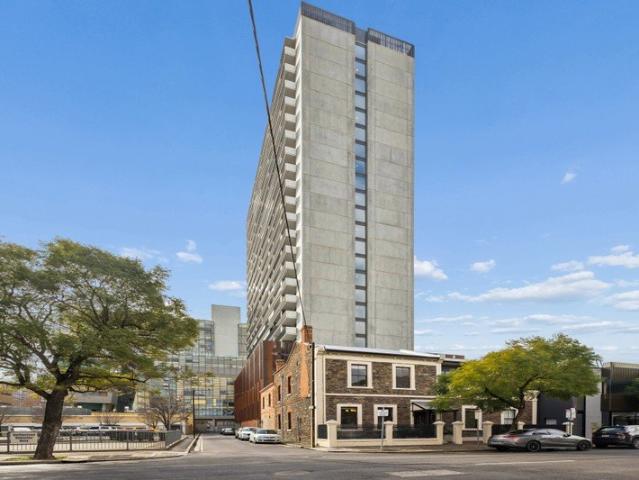 Elevated CBD Living with Stunning Western Outlooks