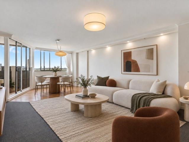 Elevated CBD Living with Sweeping Harbour and City Views