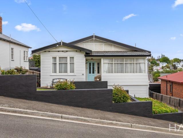 Elevated Character in the Heart of East Launceston