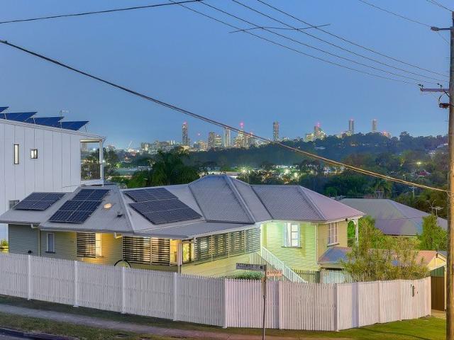 Elevated, Renovated Character Living with City Views, Pool and 584sqm Corner Position