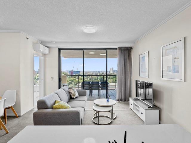Elevated City Living with Stunning South East Views