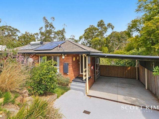 Elevated Comfort on 717sqm in a Peaceful Court