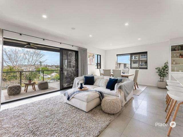 Elevated Contemporary Living in the Heart of Nundah