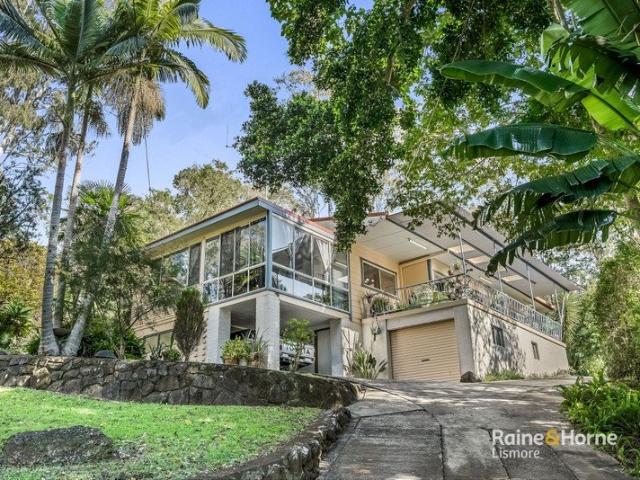 Elevated Convenience, Charm & Views