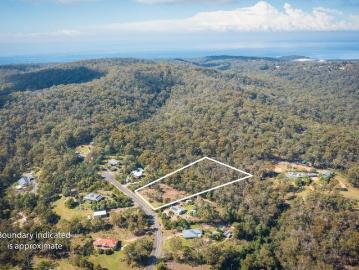 ELEVATED COASTAL ACREAGE WITH STUNNING VALLEY & WETLAND VIEWS