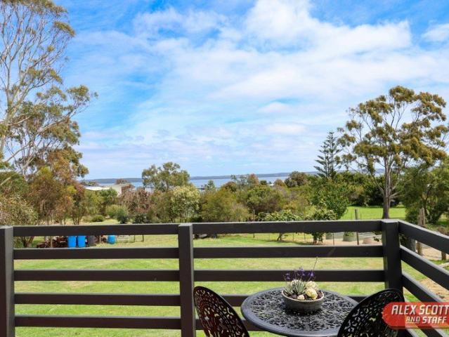 Elevated Coastal Family Retreat with Panoramic Views on Nearly 1 Acre