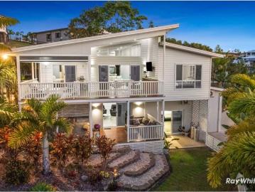 Elevated Coastal Living with Panoramic Keppel Bay Views on 1,470m²