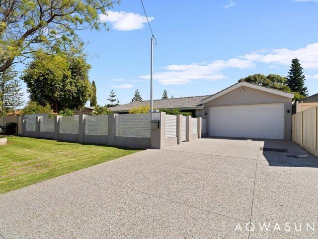 RARE 6 Bedroom Coastal Family Residence!