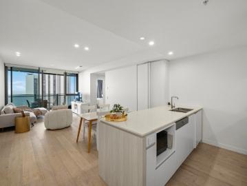 Elevated Coastal Living at Signature Broadbeach