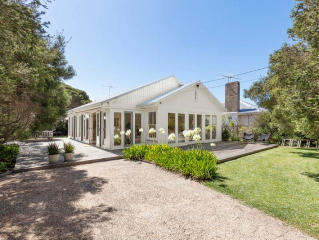 Elevated Coastal Living in the Heart of Old Lonsdale