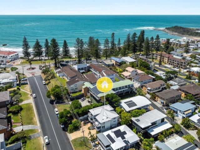 Elevated Coastal Living in the Heart of Yamba TO BE SOLD NOW!