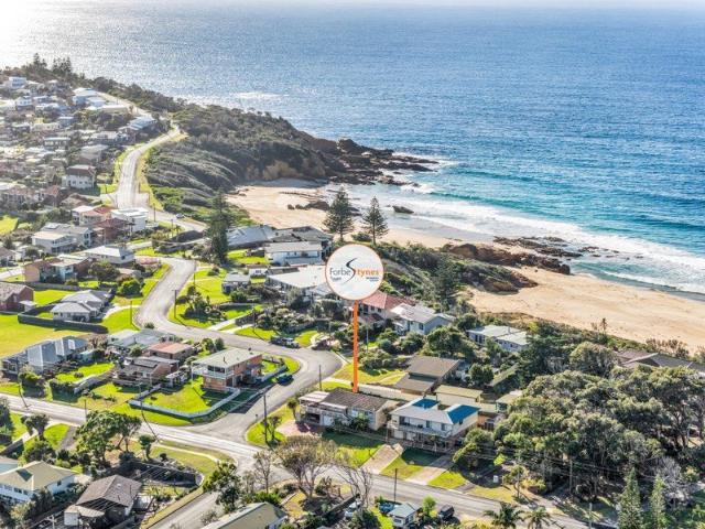 Elevated Coastal Living, Made Easy