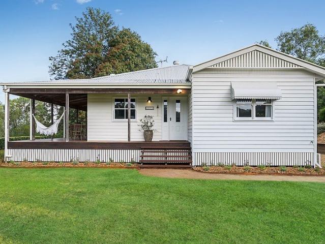 Elevated Country Retreat with Usable Paddocks, Private Creek Frontage & Sweeping Mountain Views