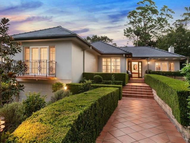 Spacious Five Bedroom Home in a Prime Pymble Setting