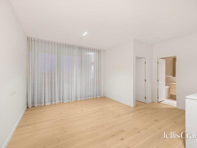 Elevated East Facing Apartment with Expansive Balcony!