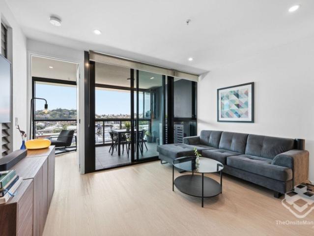 Elevated East Facing Living in The Hudson ? Move In or Invest