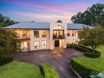Elevated Executive Estate Offering Space, Style & Spectacular Views