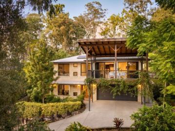 Elevated, Expansive Family Retreat in a Prestigious Kenmore Pocket