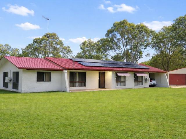 Elevated Family Home on 1.5 Hectares with Valley Views & Subdivision Potential