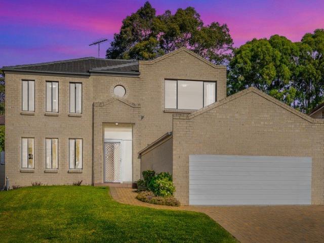 Elevated Family Haven in Prime Kellyville Location