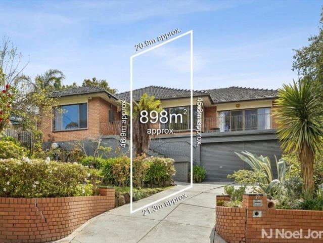 Elevated Family Living on Approx. 898sqm