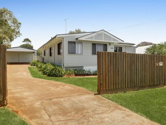 Elevated Family Living on 850m² with Shed, Space & Investment Appeal